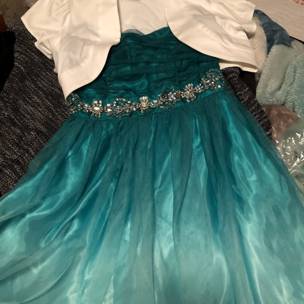 Green emerald size 9/10 girls w/crop cardigan
